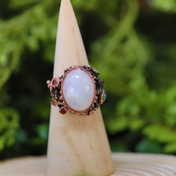 12 Carat Moonstone ring w/ multi-gem accents - Picture 2 of 4